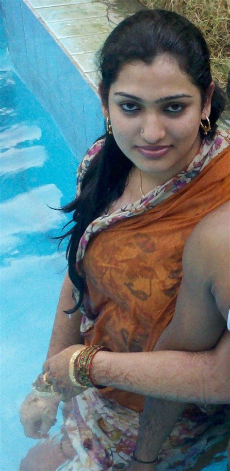 indian nude sexy photos|Nude Indian Girls Pics